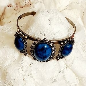 Dark turquoise bracelet